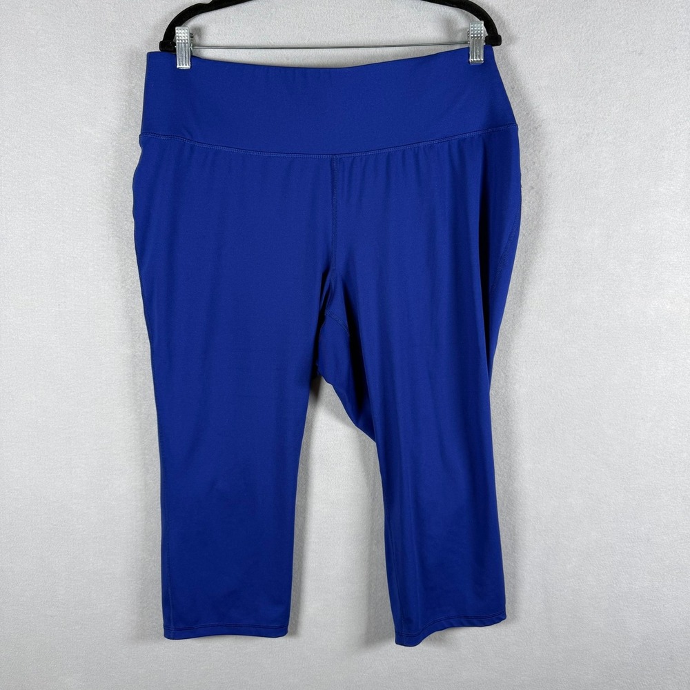 Livi Active Women 22/24 Capri Leggings Blue Activewear Athleisure Yoga Plus Size